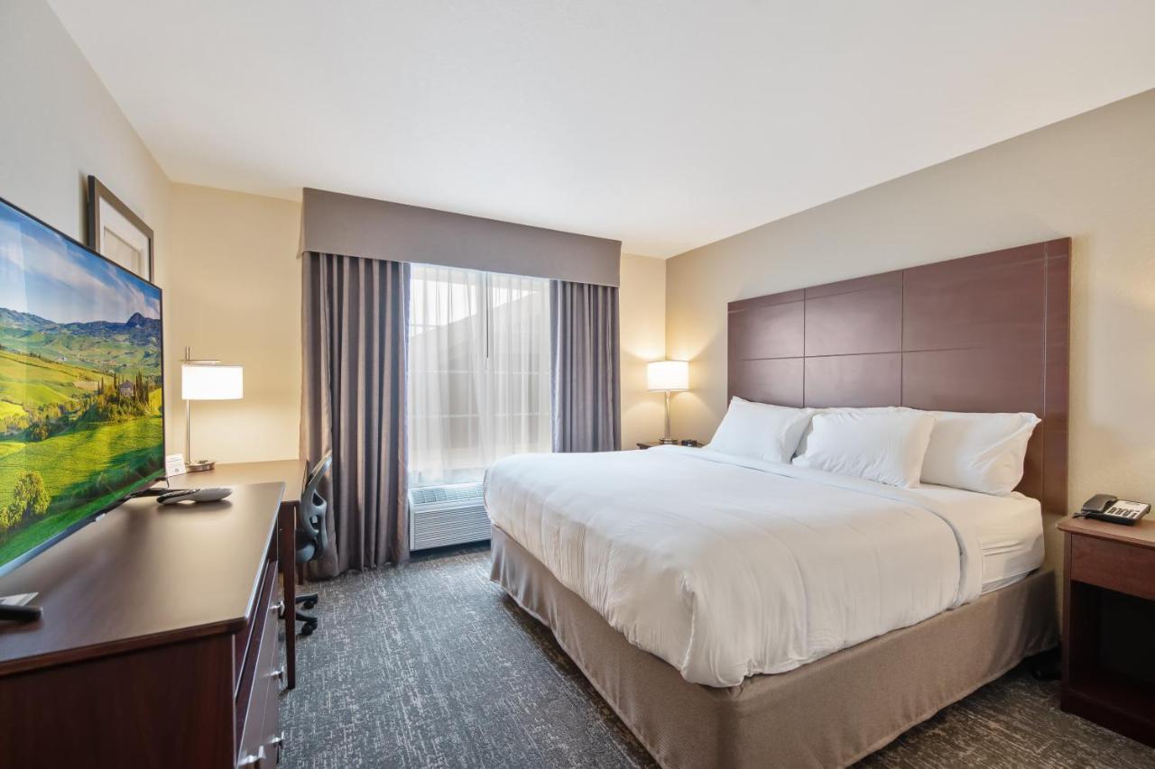 Cobblestone Hotel & Suites - Two Rivers מראה חיצוני תמונה