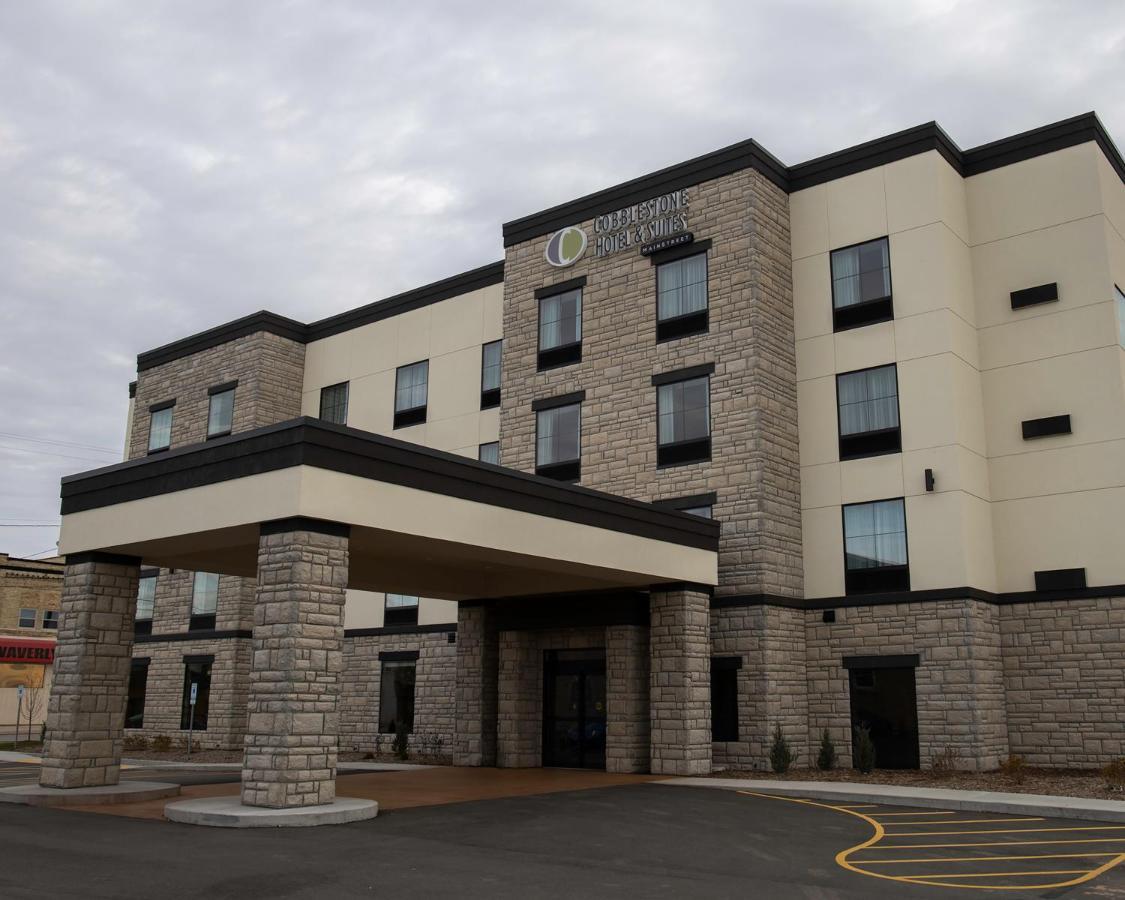 Cobblestone Hotel & Suites - Two Rivers מראה חיצוני תמונה