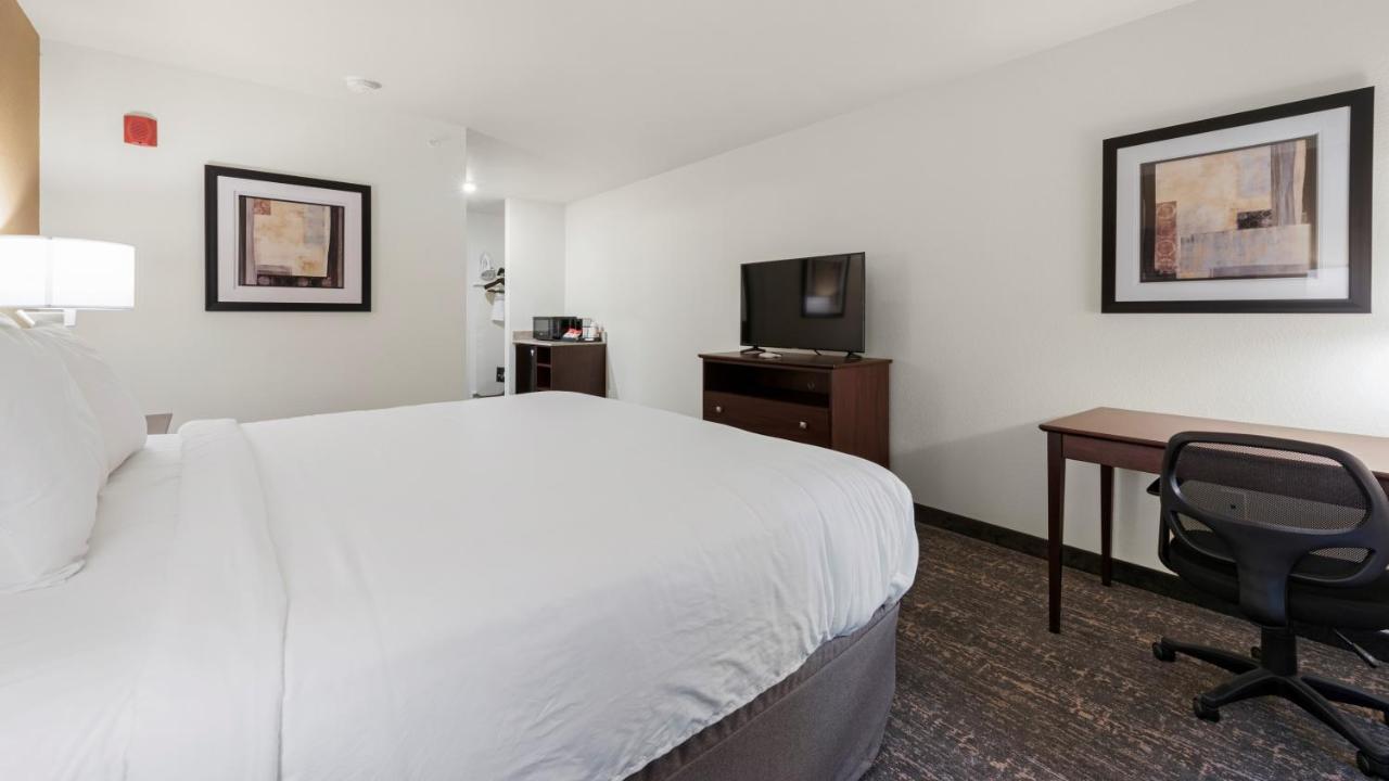 Cobblestone Hotel & Suites - Two Rivers מראה חיצוני תמונה